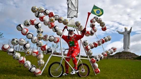 „Didi“ baut neue Fahrradkuriosität zur Fußball-WM