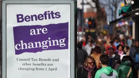 Großbritannien stutzt den Sozialstaat zusammen