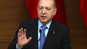 Die Türken holen ihre Dollar heim