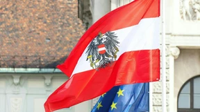 Abwarten und vorsichtig sein