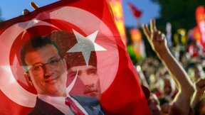 Erdoğan hält die Opposition im Ungewissen