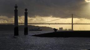 Über die Brücke des Diktators zum Christkönig 