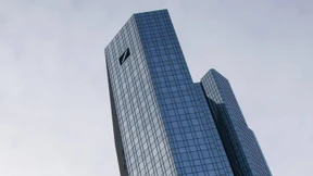Spekulation um neue Strafe belastet Deutsche Bank
