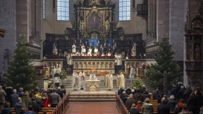 So verhalten Sie sich in der Kirche angemessen