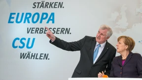 Seehofer gegen Merkel