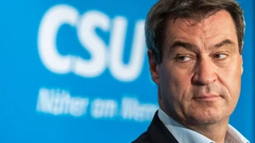 Wie der Fiskus Anleger mit negativen Zinsen belastet