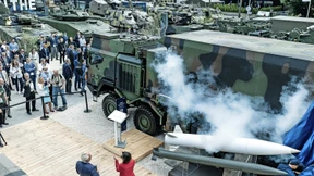 Wo der Panther auf einen neuen Leoparden trifft