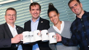 Der deutsche Fußball wird das Thema Özil nicht los