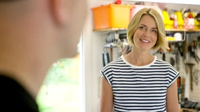 Prominenz, die uns die Welt erklärt