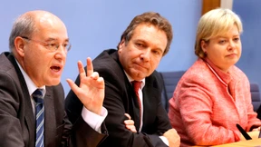 Streit und dumpfe Drohungen