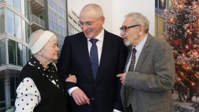 Gericht lässt Fall Yukos prüfen