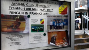 Eintracht-Fußballer siegen im Namensstreit mit Ringern