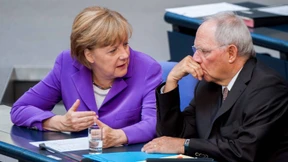 Merkel und Schäuble lehnen Schuldenschnitt ab