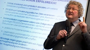 Ein Drittel Fremdenfeinde, der Rest „besorgt und empört“