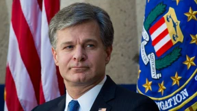 FBI-Chef nach Trump-Angriff: Worte sind Schall und Rauch