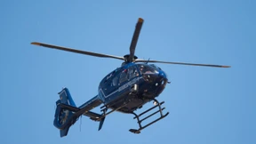 Polizei sucht Autoaufbrecher mit Hubschrauber