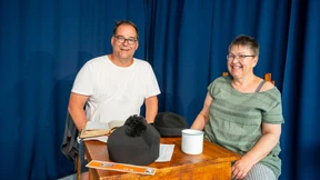 Als Ehepaar ohne Abstand auf der Bühne