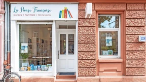 Französische Lesensart im La Pause Française