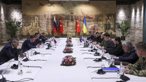 Können direkte Gespräche mit Moskau der Ukraine den Frieden bringen?