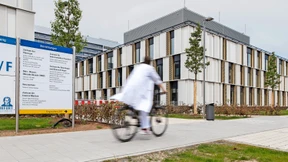 Im Neubau ist fast alles unter einem Dach