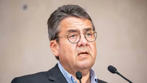 Sigmar Gabriel soll neuer Präsident des Automobil-Verbandes werden