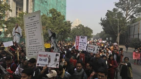 Regierungspartei wirbt für Einwanderungsgesetz