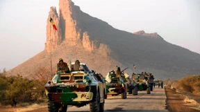 Luftangriffe auf Dschihadisten 