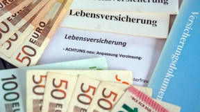 Fondsgebundene Lebensversicherungen sind teuer