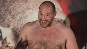 Box-Weltmeister Fury schlägt unter die Gürtellinie