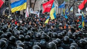 Regierung könnte über Misstrauensvotum stürzen