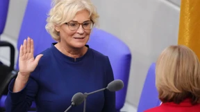 Lambrecht plant offenbar baldigen Rücktritt