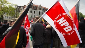 Anwalt setzt auf V-Mann-Problematik