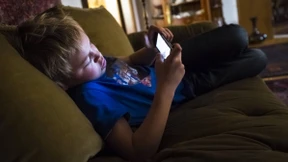 Kinder brauchen Handys