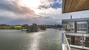 Wohnträume auf Wellen