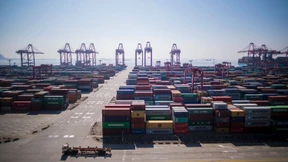 China verzeichnet erstes Handelsdefizit seit drei Jahren