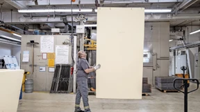 Vom Flugzeugbauteil bis zur Tablettenhülle