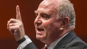 Bühne frei für den TV-Experten Uli Hoeneß