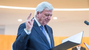 Bouffier wirbt für respektvolles Miteinander