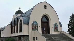 Fern des Weltengetriebes