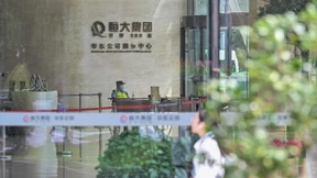 Die Welt ist schlecht, das Leben ist schön