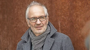 Barfuß gegen den Strom