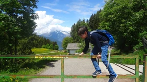 Auf zur Holundersaftstation!