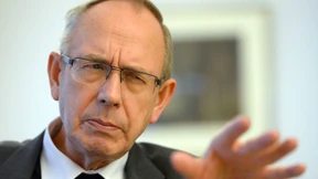 Pegida-Anhänger empören sich über dunklen Dom