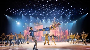 Mit Streitwagen und Flammenwerfern auf dem Eis