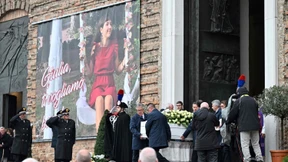 Tausende Menschen nehmen Abschied von Giulia C.