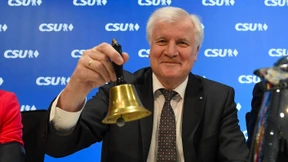 Seehofer will offenbar länger bayerischer Ministerpräsident bleiben