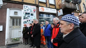 Suche nach dem richtigen Gedenken