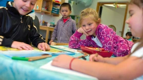 Koalition verteidigt Kinderförderungsgesetz