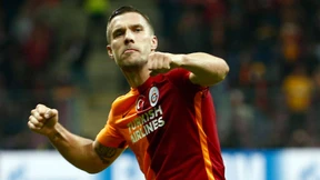 Podolski meldet sich mit Doppelpack zurück