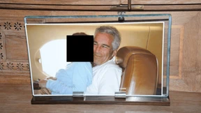 Modelagent führte Epstein junge Frauen zu